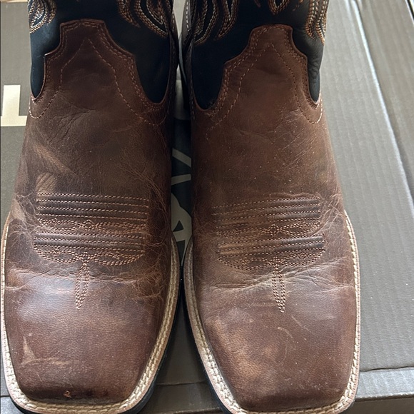 Ariat Sports Rustler Men's Size 11 Soft Toe - Picture 3 of 8